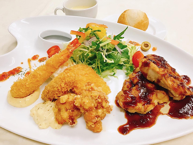 チキンソテースペシャルセット